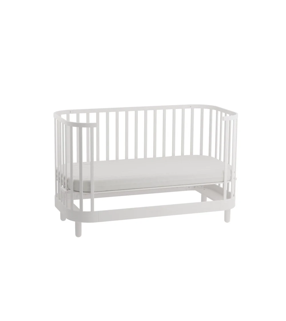 Kub dreema 2024 cot bed