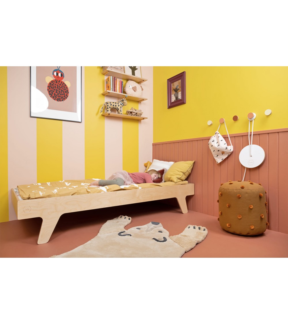 Wooden bed DREAM Light. Single bed in the Scandinavian style.