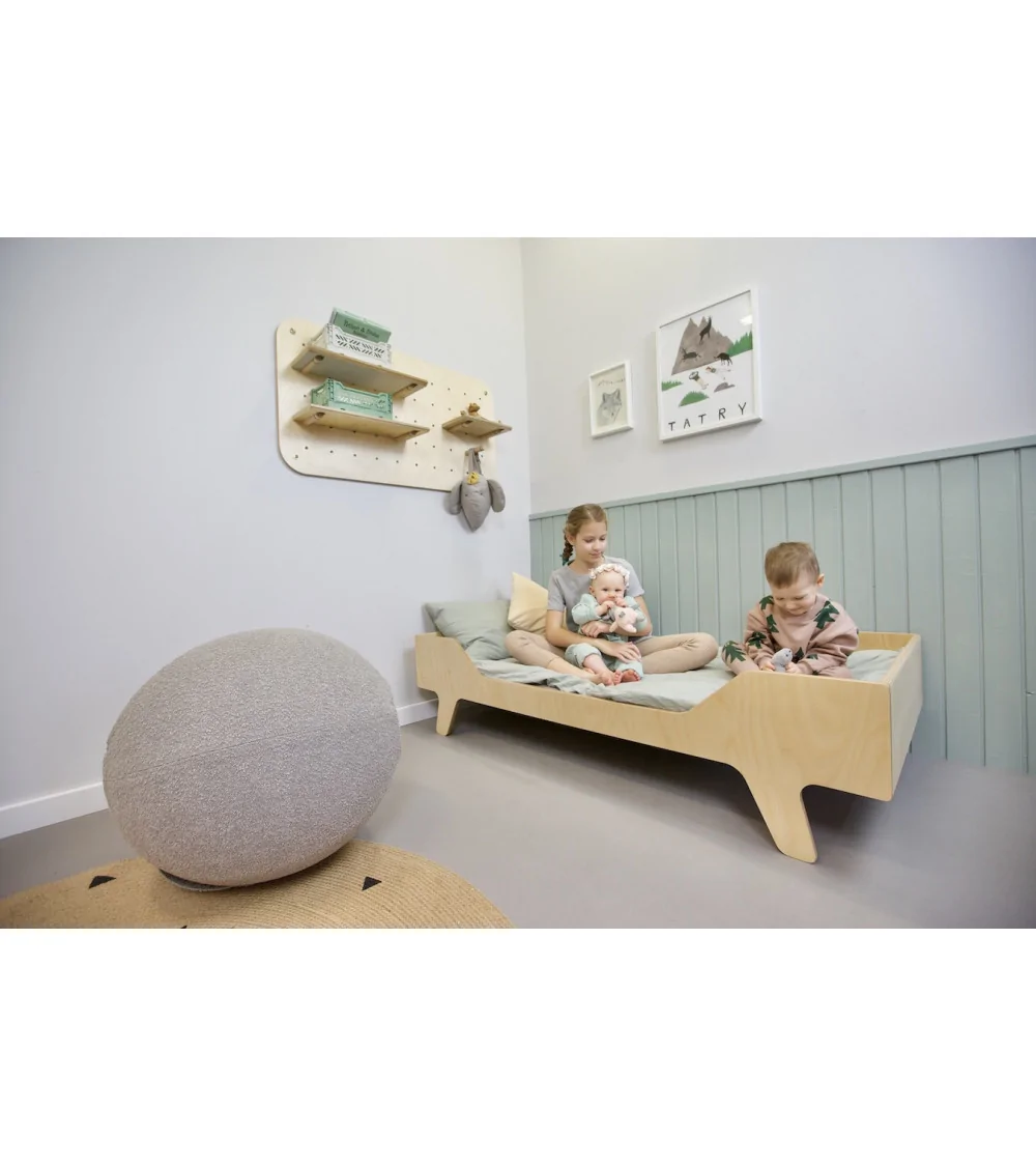 Einzelbett aus Holz DREAM Base hergestellt im NUKI Studio